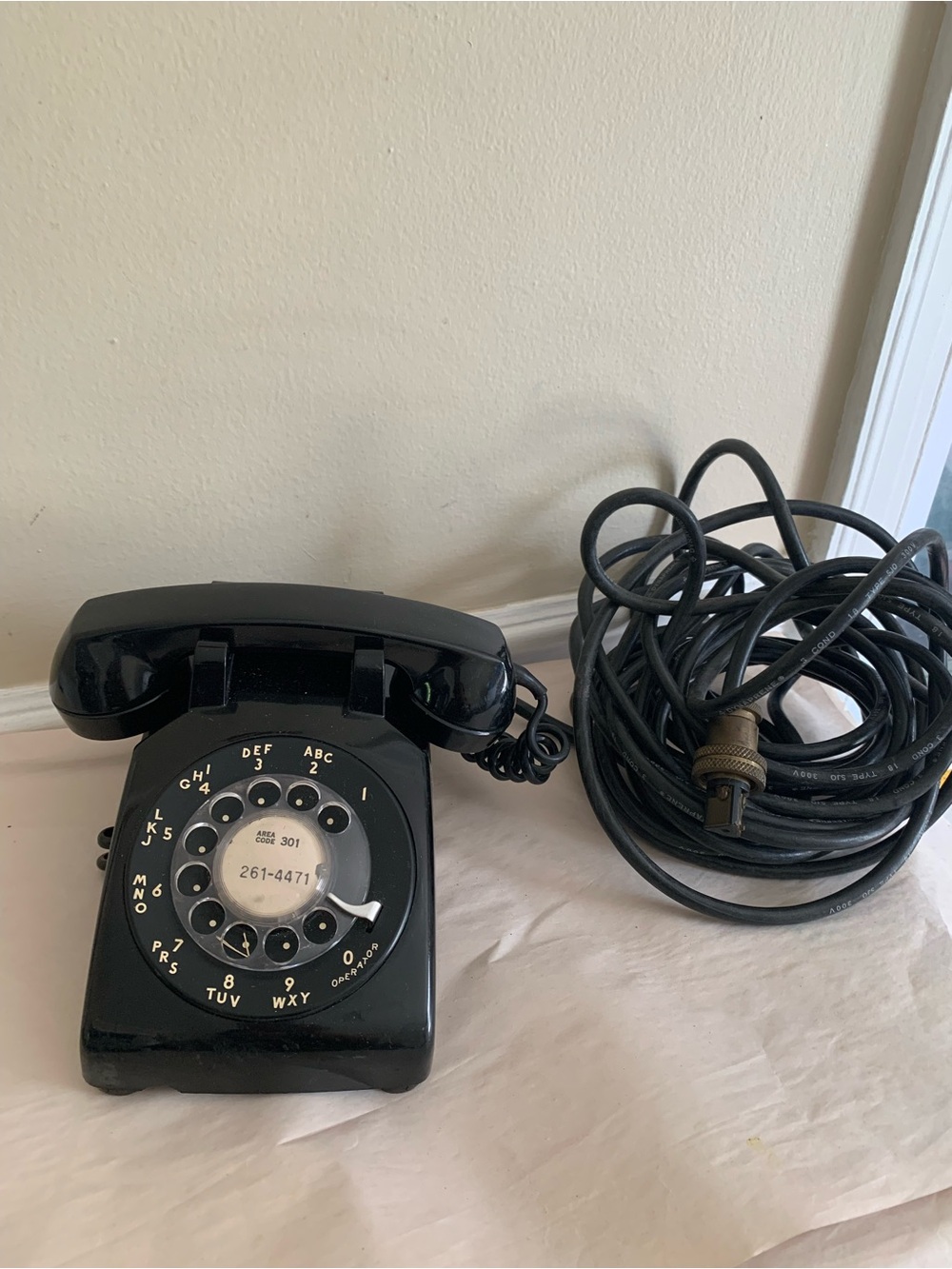 Vintage 1974 Bell System Western Electric Rotary Telephone C/D 500 w/ SJO Cable